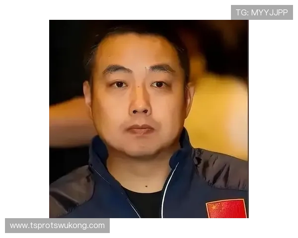 刘国梁喝咖啡都那么讲究，普通人估计得攒半年工资才能跟上这节奏