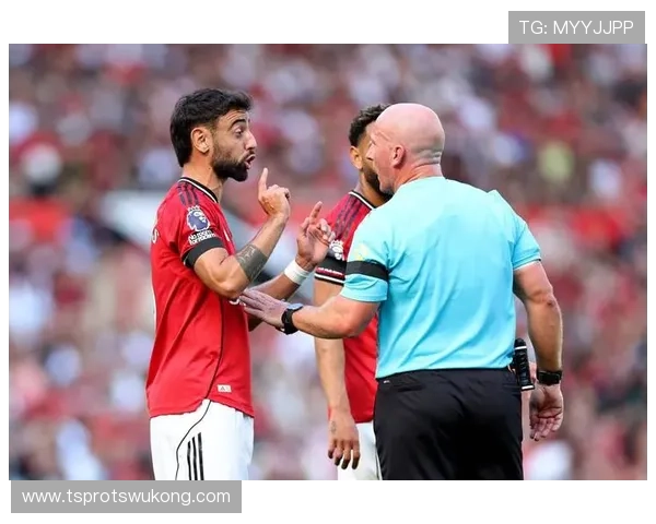 曼联近期表现波动加剧，体系性问题逐步反映于比赛走势